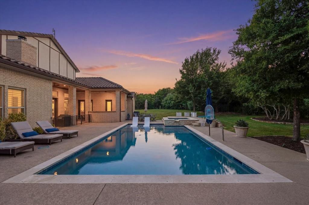 167 Crooked Creek Ln, Aledo, TX 76008