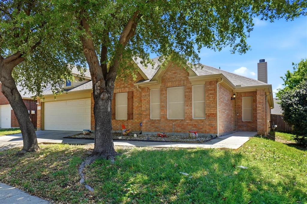 4856 Carrotwood Dr, Fort Worth, TX 76244