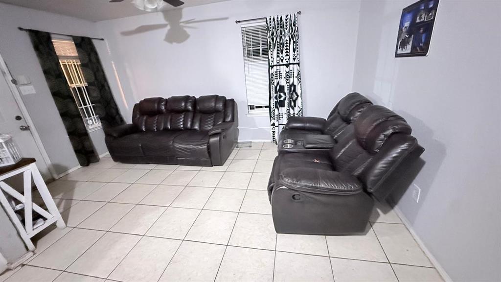 1419 E Robert St #1417, Fort Worth, TX 76104 photo