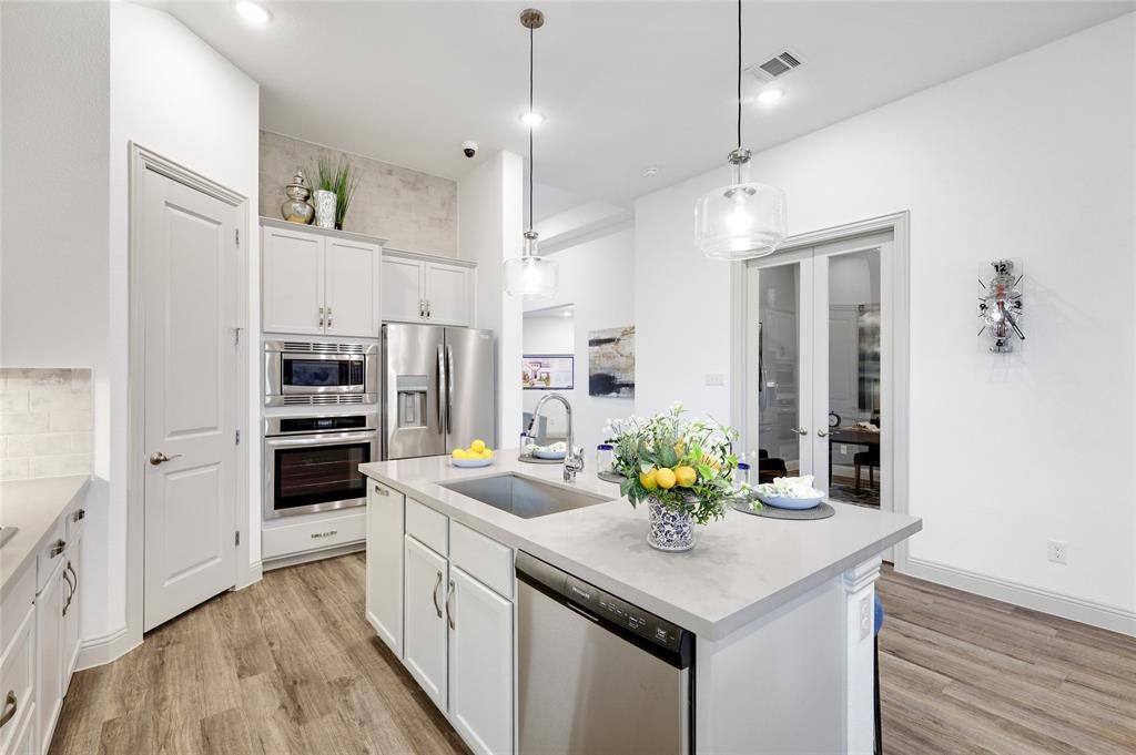944 Alberta Spruce Rd, Fort Worth, TX 76247 photo