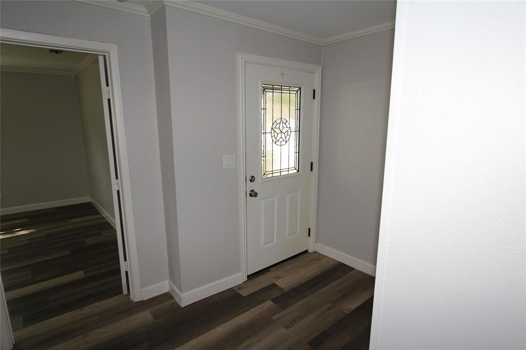 1103 Bryant St, Benbrook, TX 76126 photo