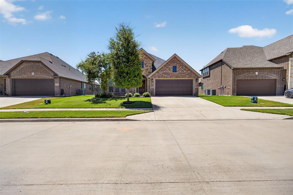 11805 Dixon Dr, Fort Worth, TX 76108 photo