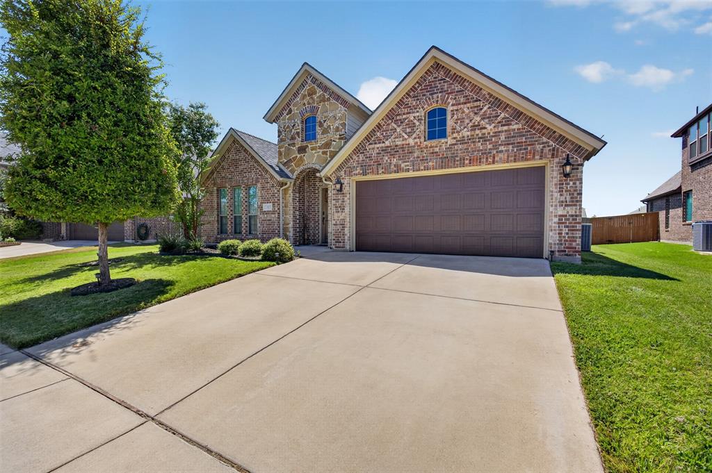11805 Dixon Dr, Fort Worth, TX 76108 photo