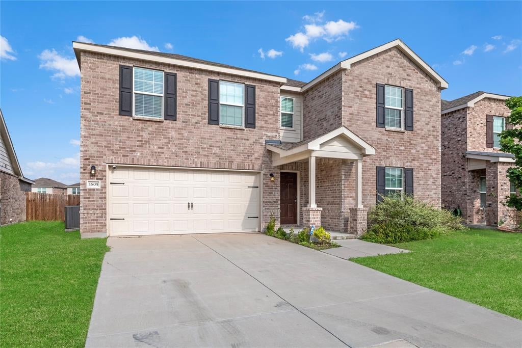 1605 Timpson Dr, Forney, TX 75126
