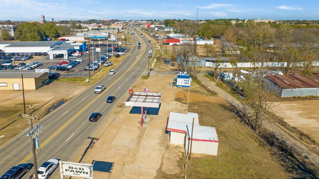 1810 N Main St, Paris, TX 75460 photo