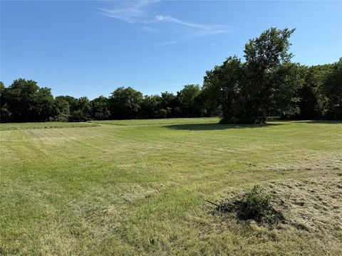 Unimproved Land in Newark TX 504 Central Avenue.jpg