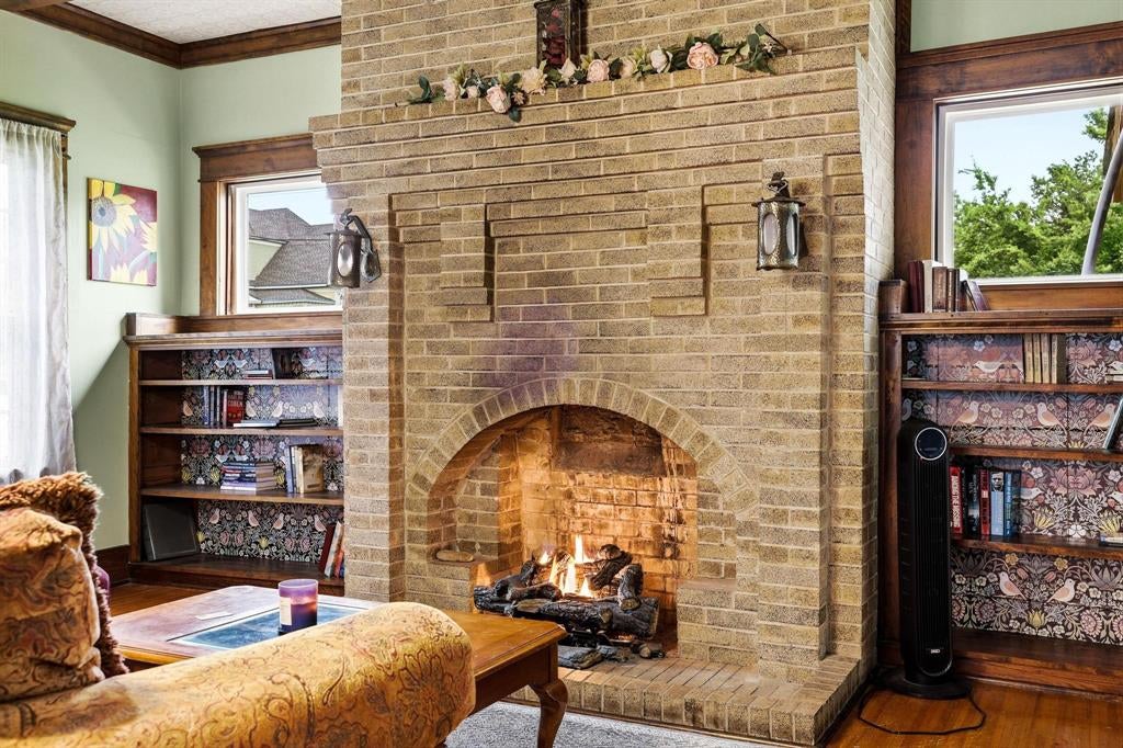 901 8 St, Honey Grove, TX 75446 photo