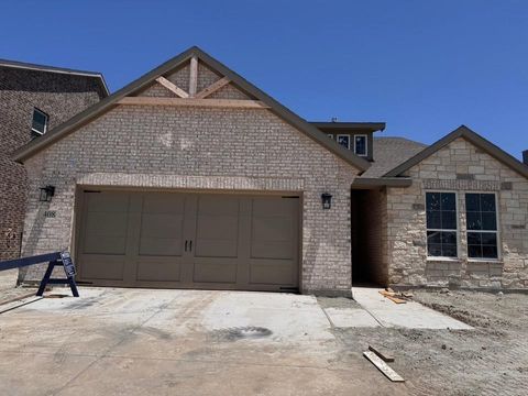 Single Family Residence in Aledo TX 408 Pickett Creek Drive.jpg