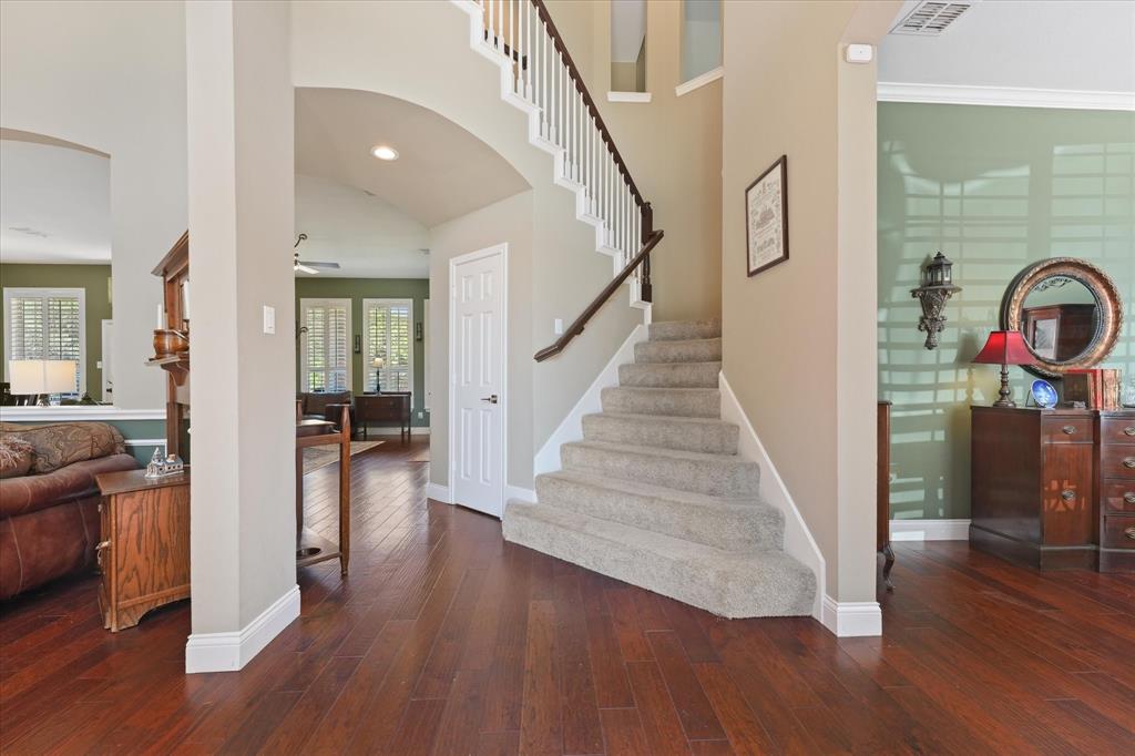 2105 Birdwood Cir, Corinth, TX 76210 photo