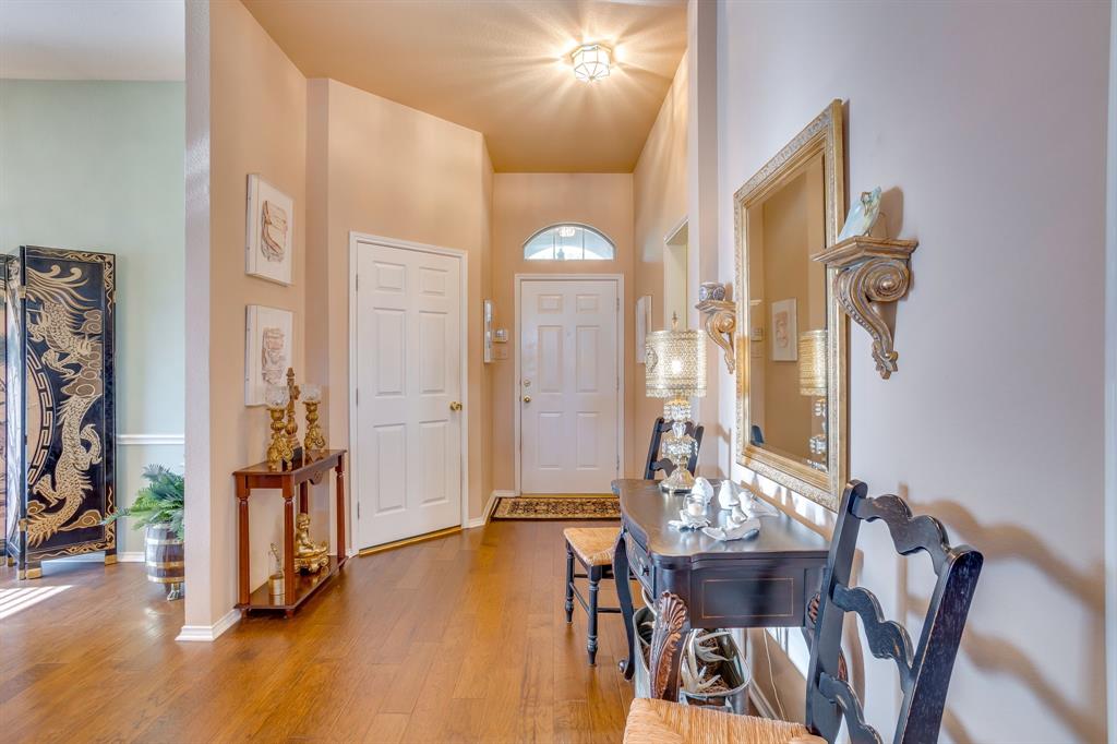 6904 Spring Valley Way, Fort Worth, TX 76132 photo