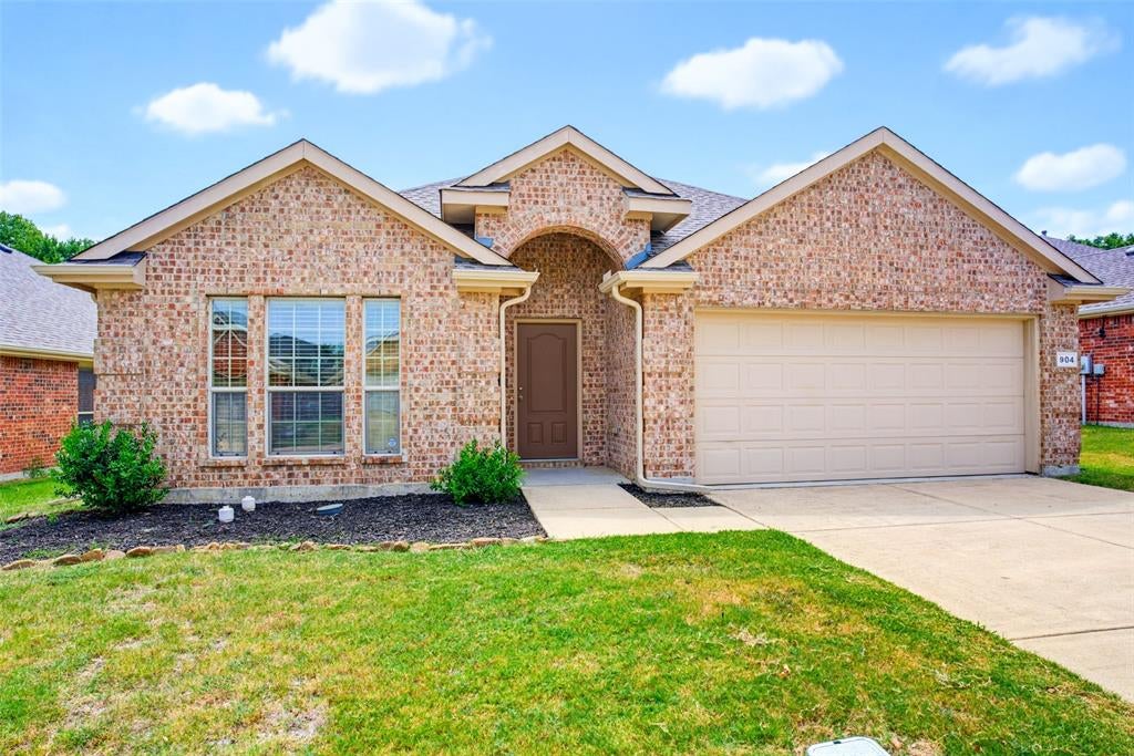 904 Buffalo Creek Dr, Mckinney, TX 75072