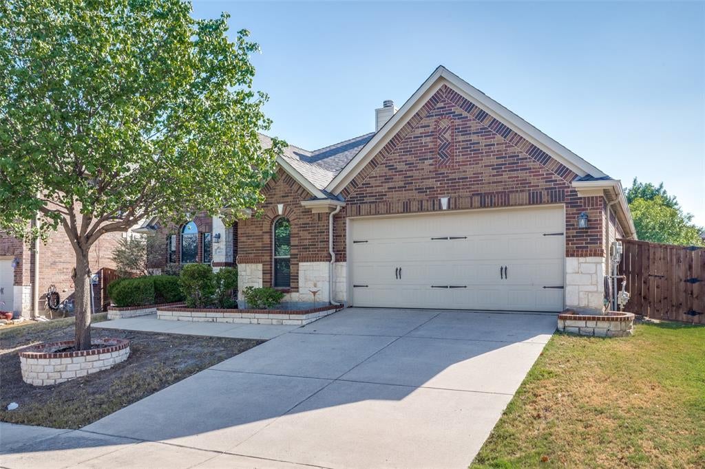 443 Brighton St, Roanoke, TX 76262 photo