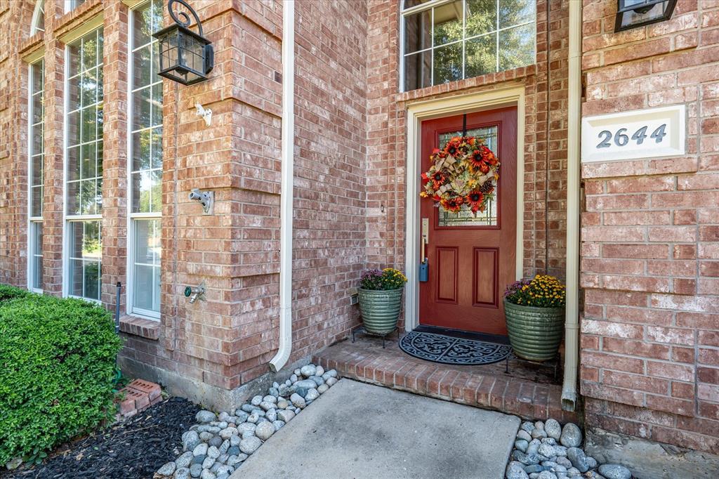 2644 Newcastle Dr, Carrollton, TX 75007