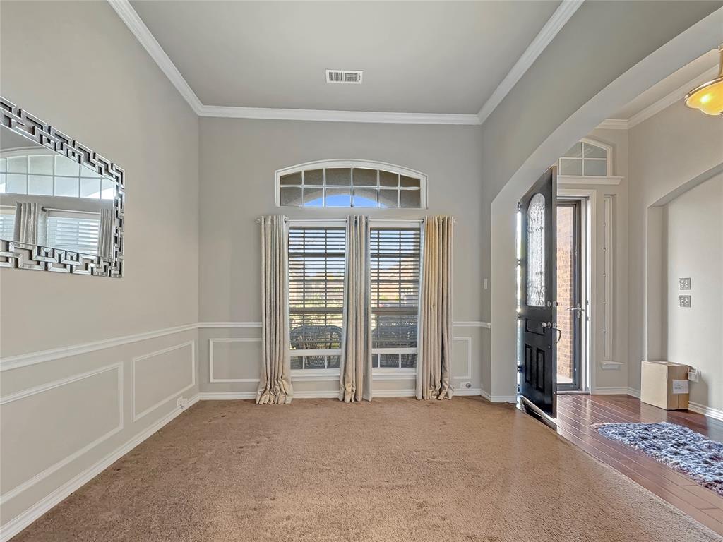 904 Regal Bluff Ln, Desoto, TX 75115 photo