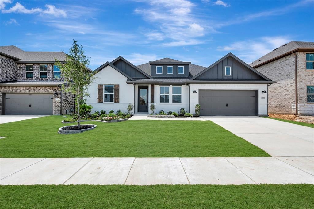 1009 Ashcroft Ln, Justin, TX 76247