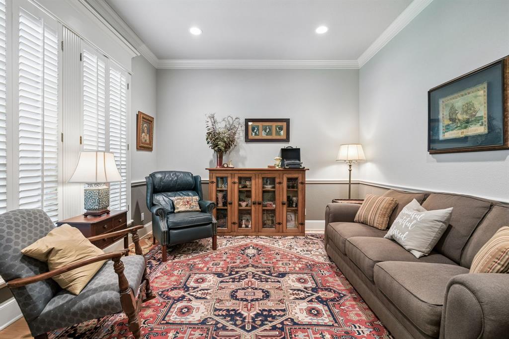 3718 Lakeview Dr, Grapevine, TX 76051 photo