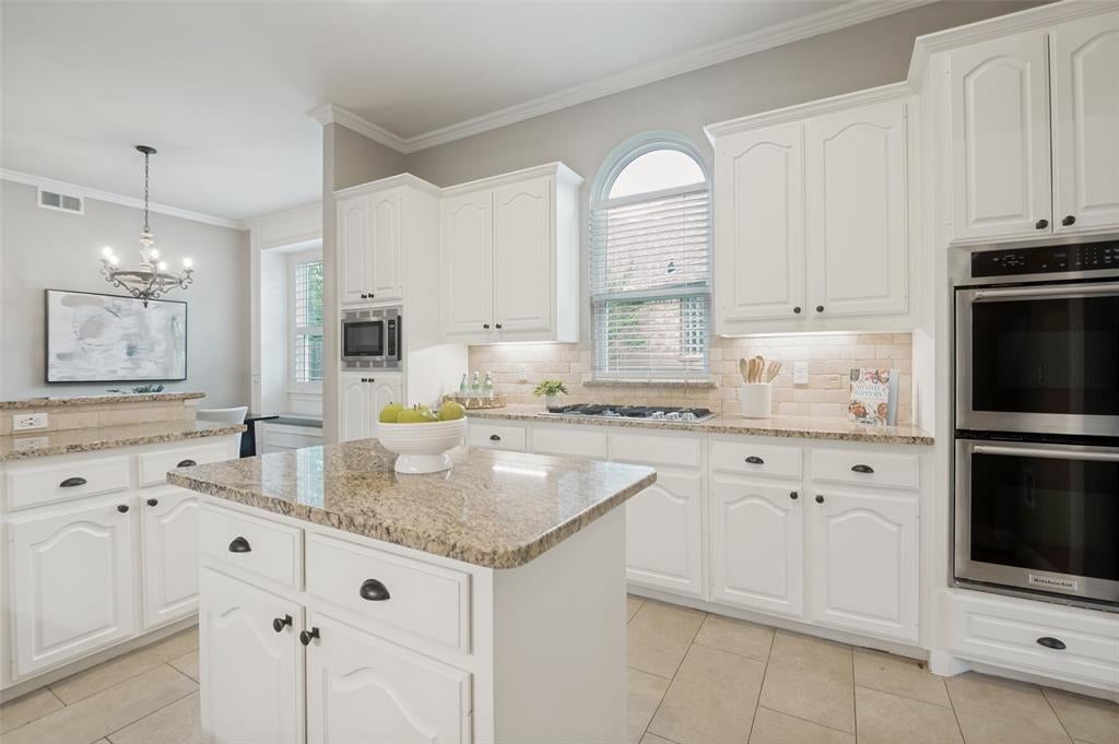 3118 Woodland Heights Cir, Colleyville, TX 76034 photo