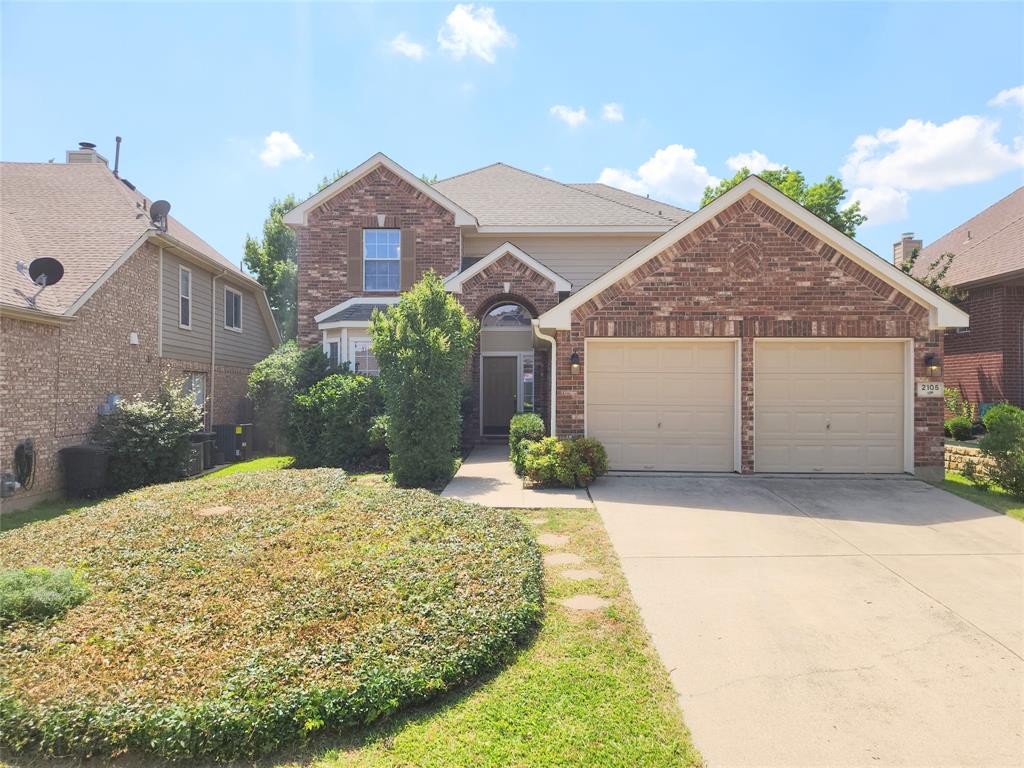2105 Clubside Dr, Corinth, TX 76210