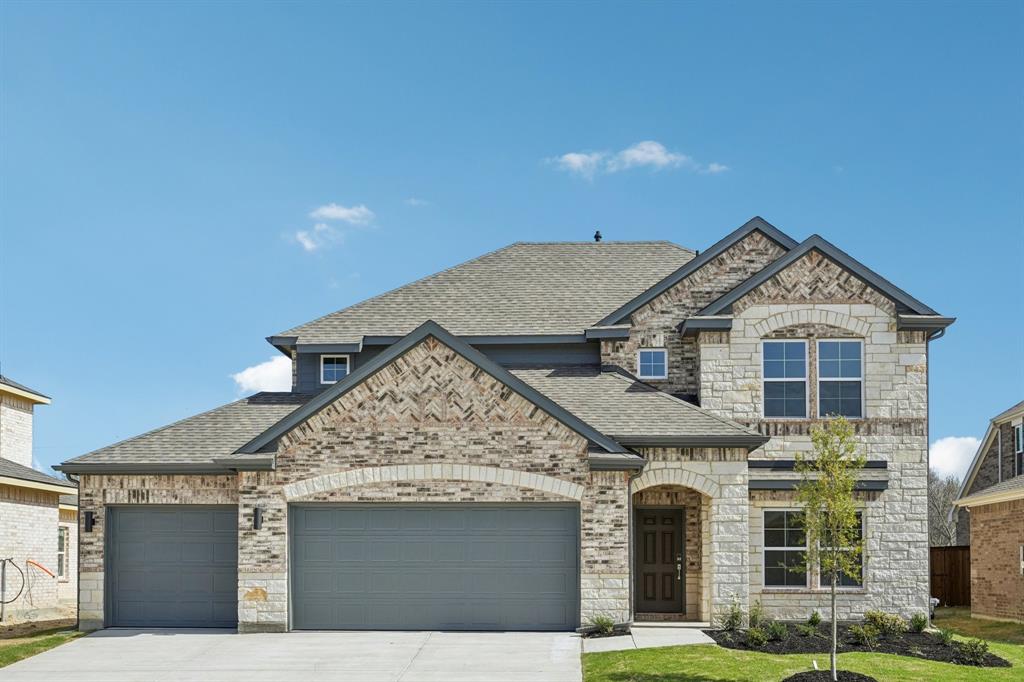 733 Vineyard Way, Forney, TX 75126