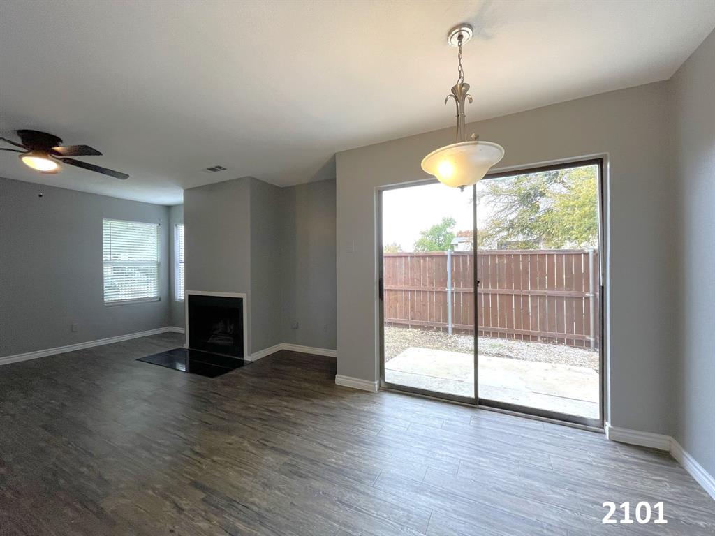 2101 Knoll Crest Dr #2101 2103 2105 2107, Arlington, TX 76014 photo