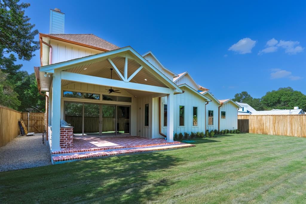3250 Lancelot Dr, Dallas, TX 75229 photo
