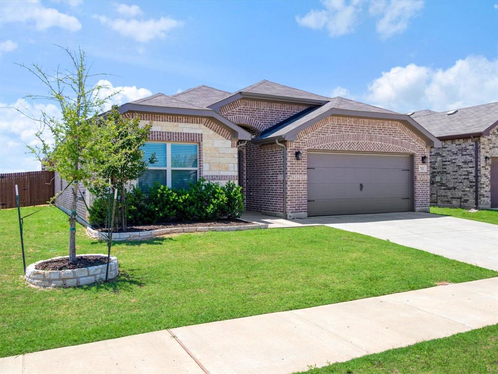 712 Presidio St, Aubrey, TX 76227 photo