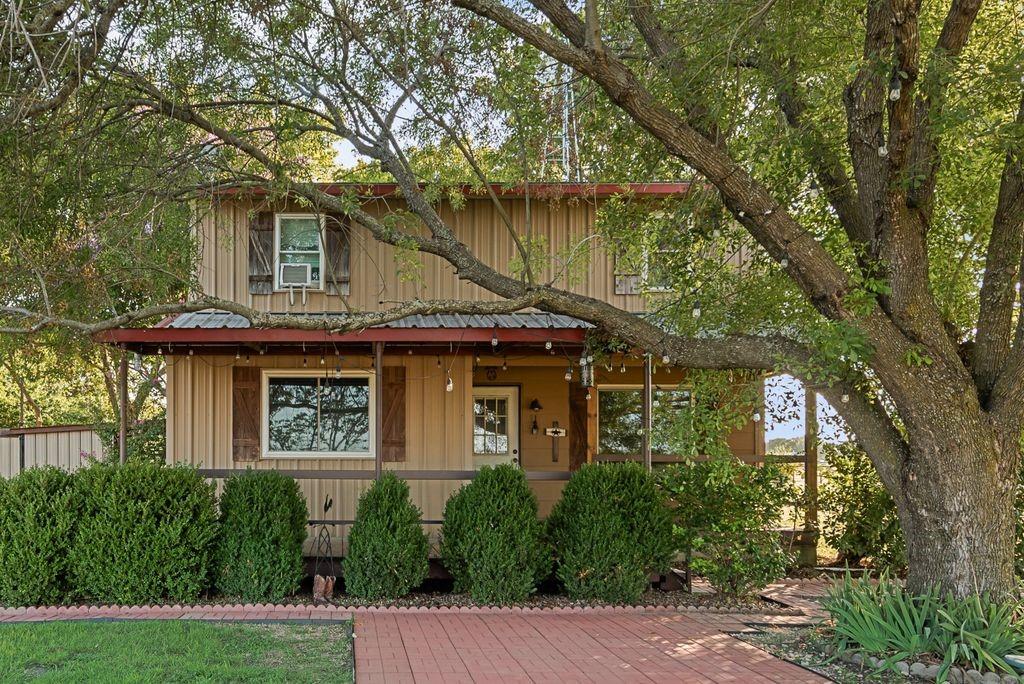 220 Crump Cir, Red Oak, TX 75154 photo