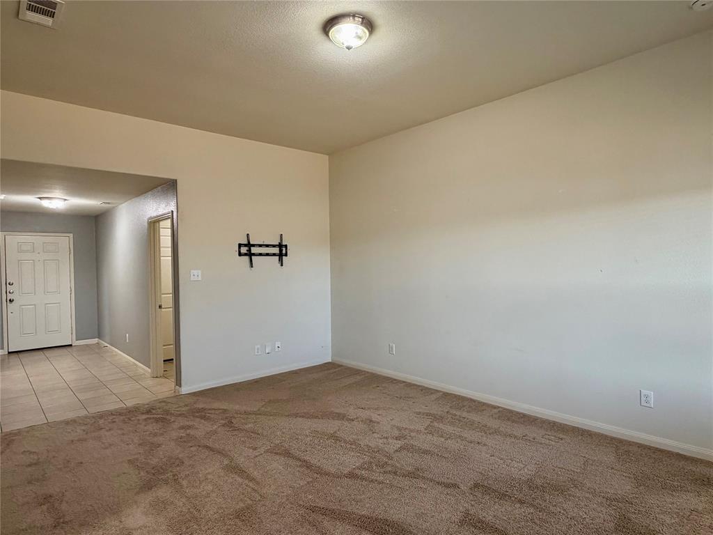 118 Chisholm Spring Ct, Newark, TX 76071 photo