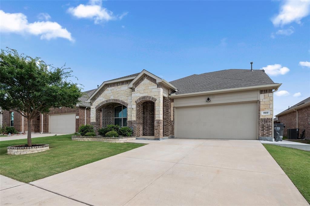 1103 Daffodil St, Princeton, TX 75407