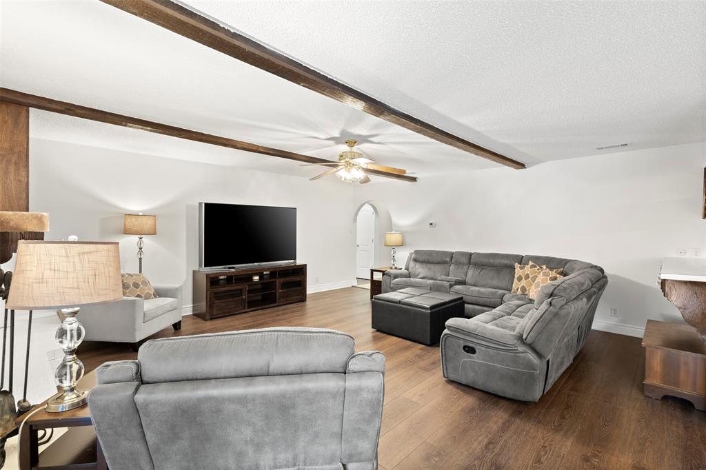 102 Walnut Way, Euless, TX 76039 photo