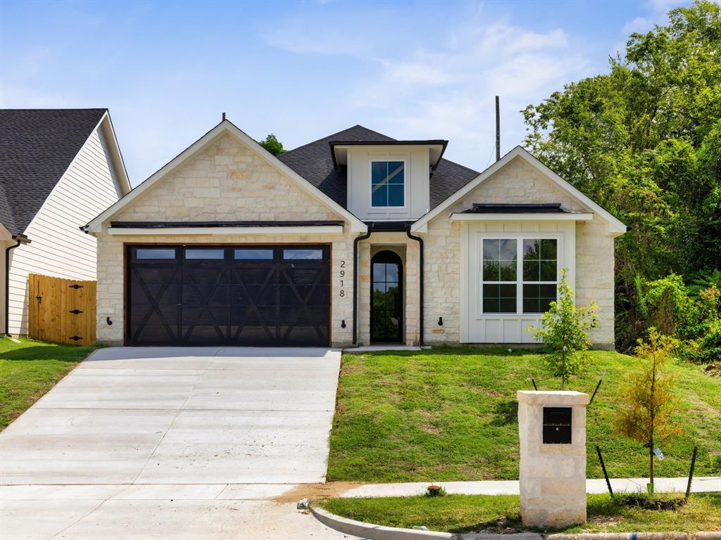 2918 NW 20 St, Fort Worth, TX 76106 photo