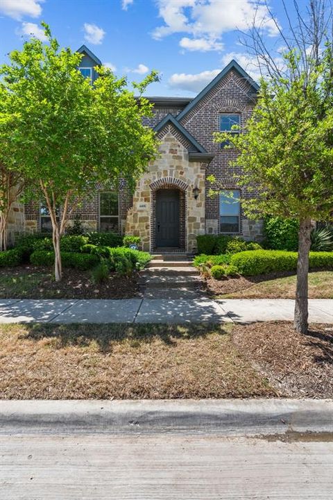 Townhouse in Arlington TX 4408 Meadow Hawk Drive.jpg