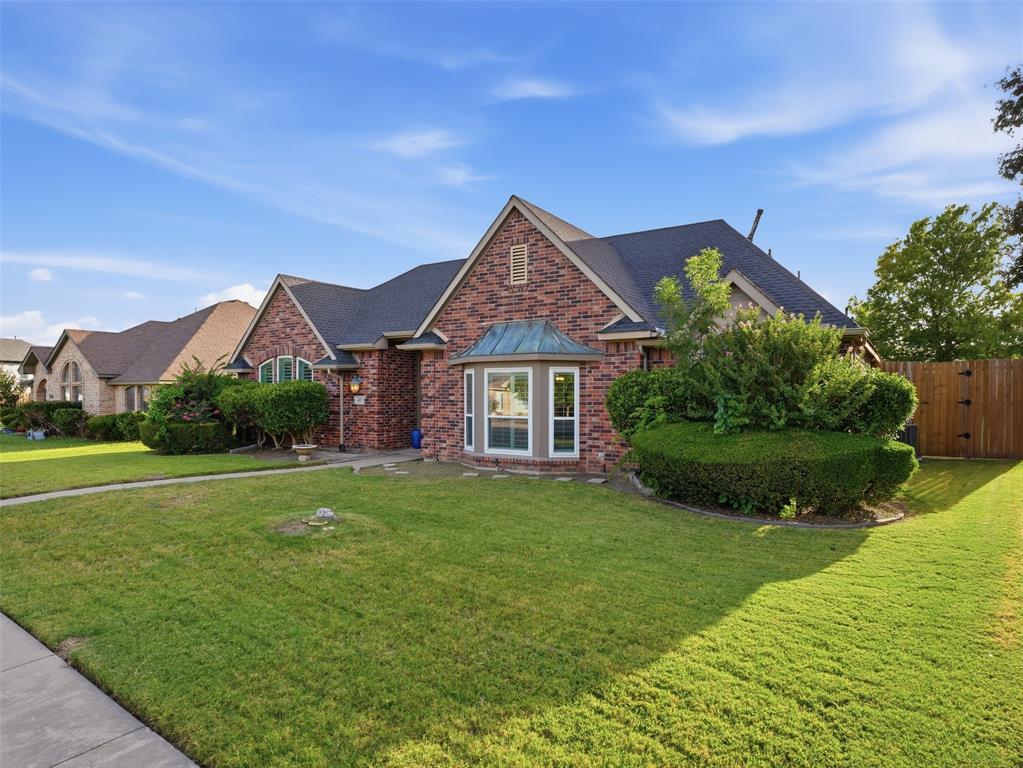 4011 Province Dr, Carrollton, TX 75007 photo