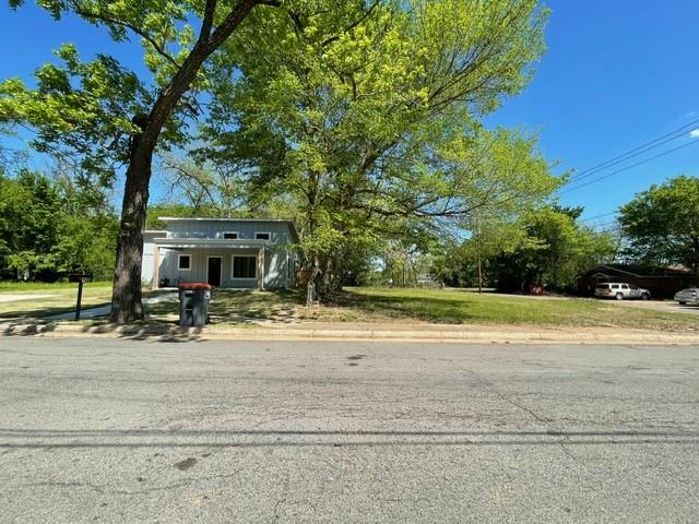 1011 E Houston St, Paris, TX 75460 photo