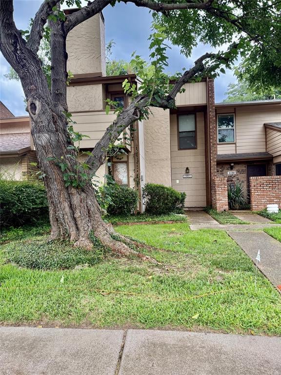 2010 Westkendal Ln, Arlington, TX 76015
