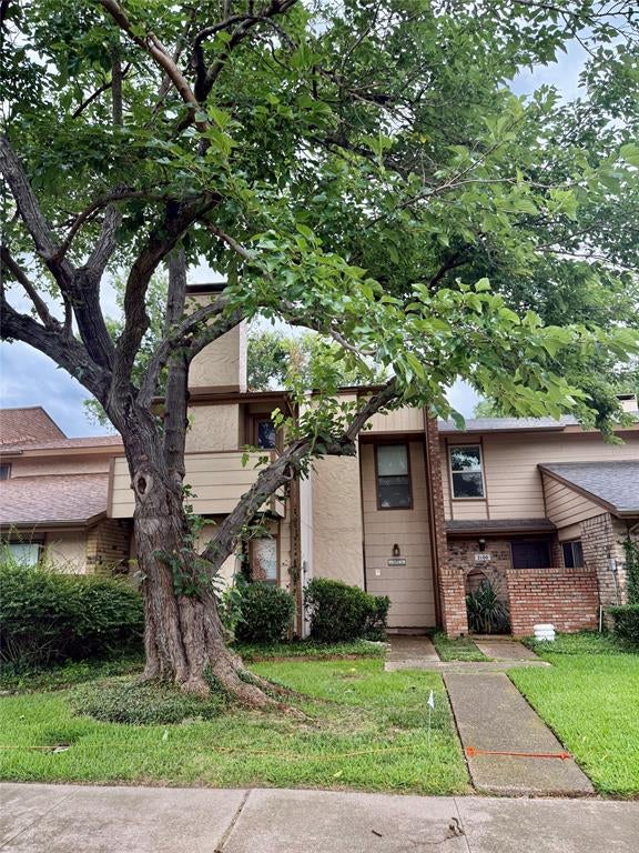 2010 Westkendal Ln, Arlington, TX 76015 photo