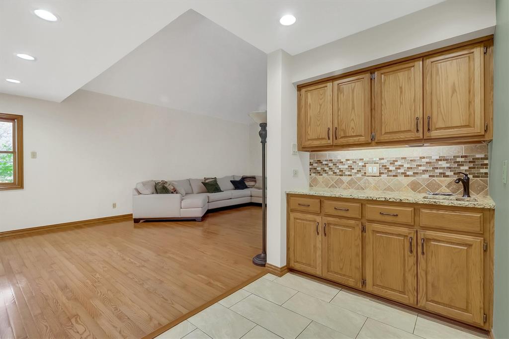 15735 Covewood Cir, Dallas, TX 75248 photo