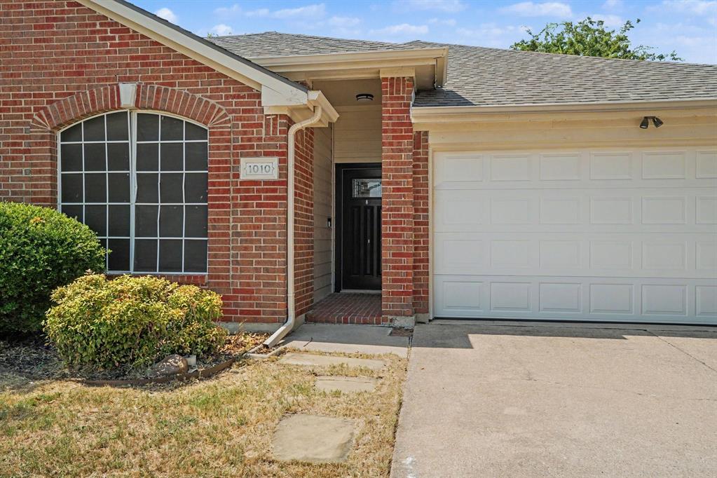 1010 Barkridge Dr, Mckinney, TX 75069 photo