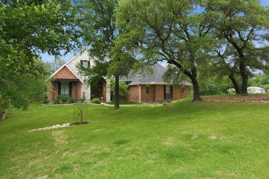 1012 Vista Hills Dr, Reno, TX 76082
