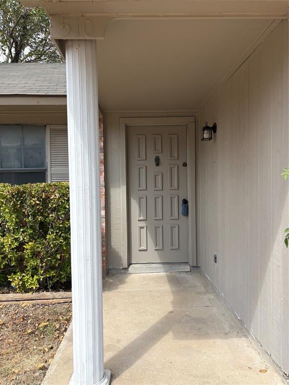 510 Matterhorn St, Cedar Hill, TX 75104 photo