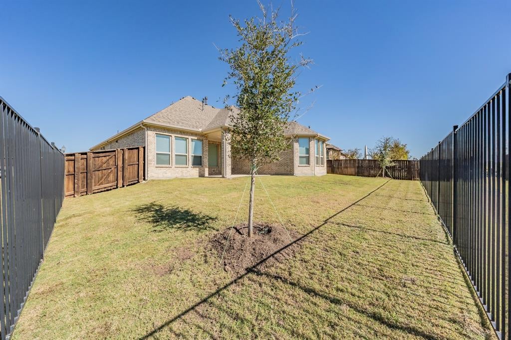 11329 Bull Head Ln, Flower Mound, TX 76262 photo