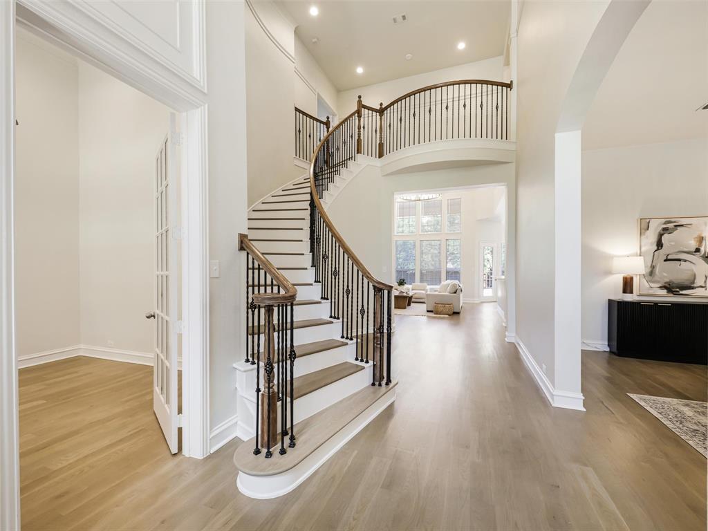 7798 Meadow Hill Dr, Frisco, TX 75033 photo