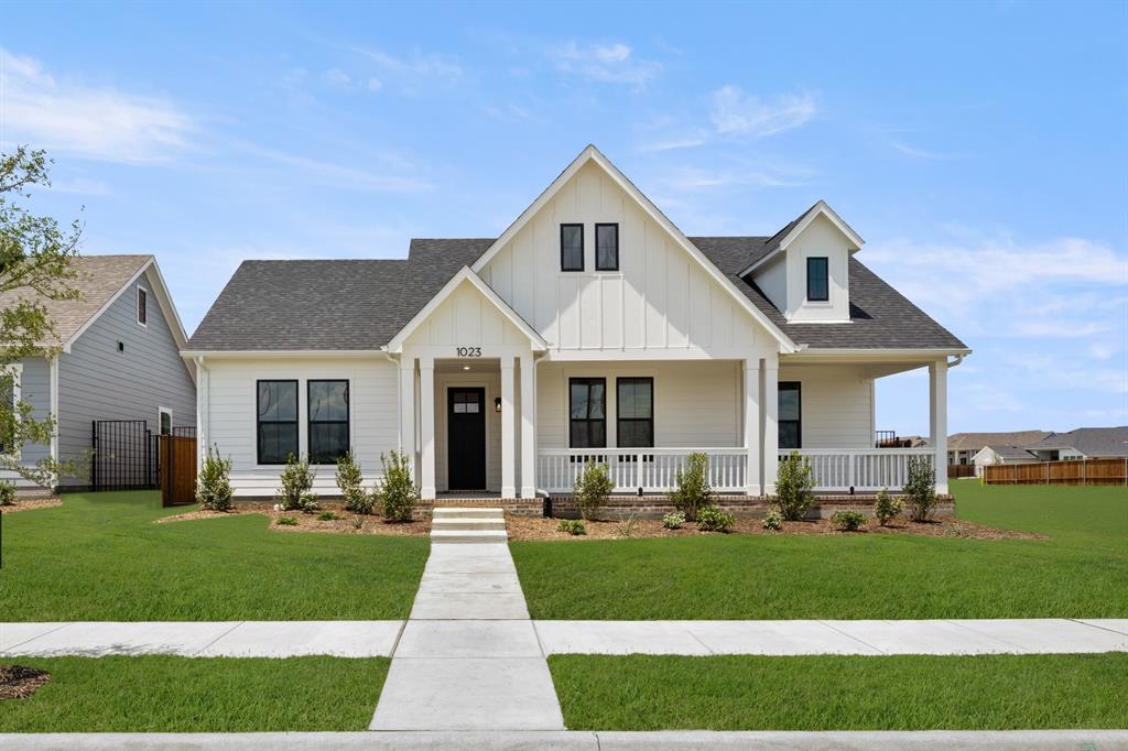 1023 Rylan St, Midlothian, TX 76065