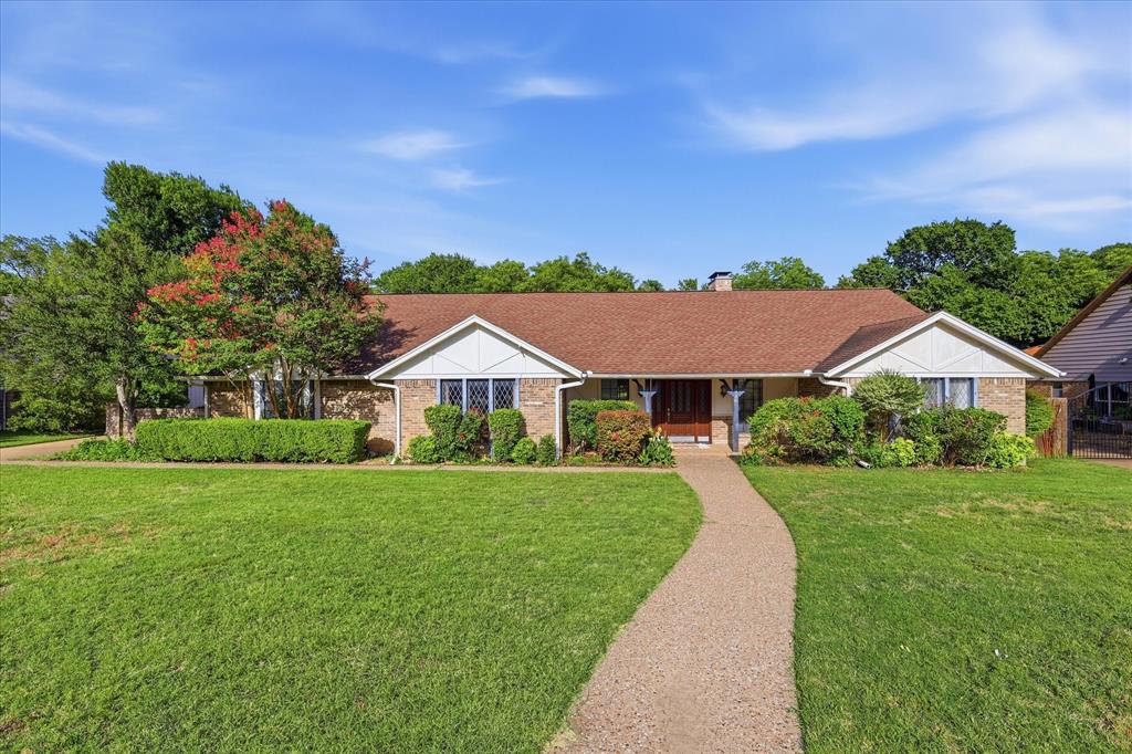1116 Spring Lake Dr, Duncanville, TX 75137