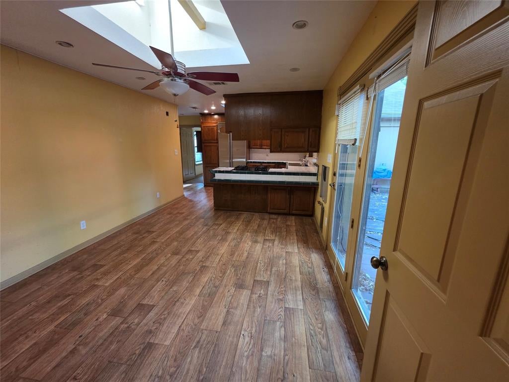 2216 Daisy Ln, Fort Worth, TX 76111 photo