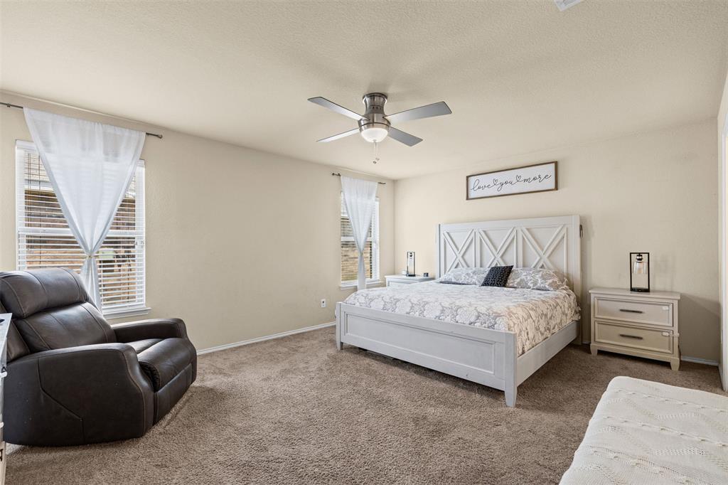 1612 Ambercrest Dr, Lancaster, TX 75146 photo