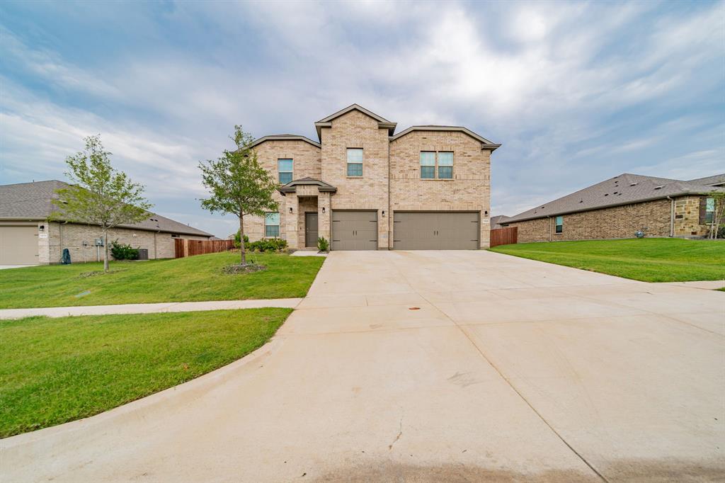 1229 Windsong Dr, Cedar Hill, TX 75104
