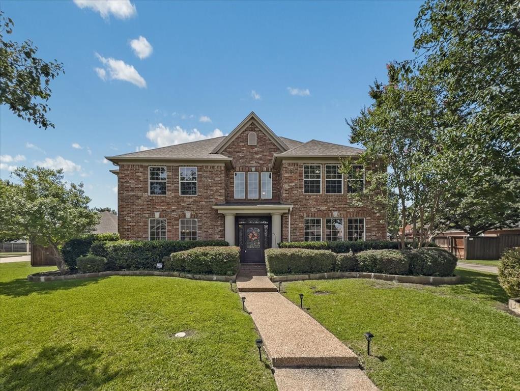 1418 Wheeler Dr, Mansfield, TX 76063