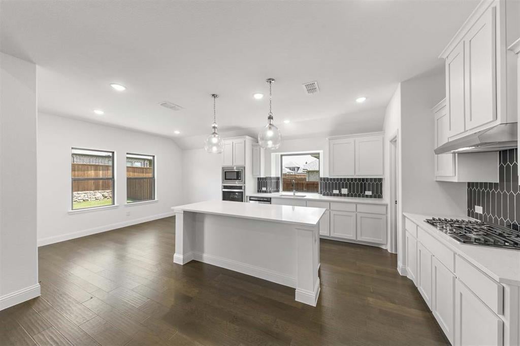 700 Brazos Dr, Van Alstyne, TX 75495 photo