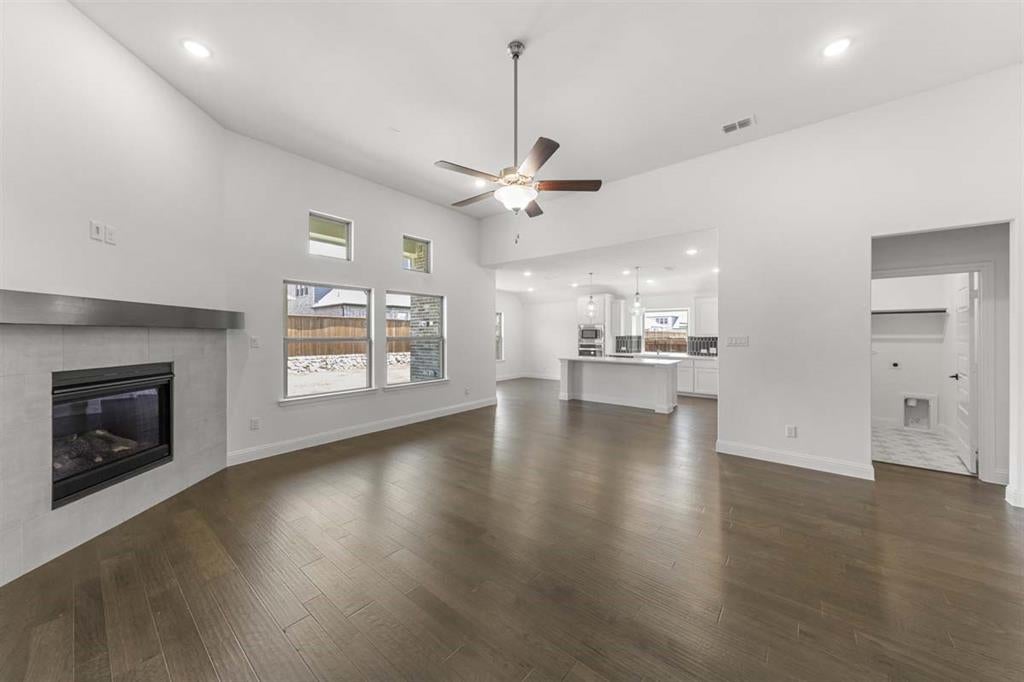 700 Brazos Dr, Van Alstyne, TX 75495 photo